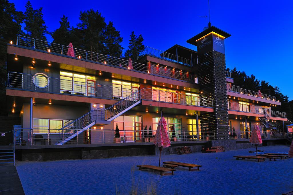Boutique Hotel Light House Jūrkalne エクステリア 写真